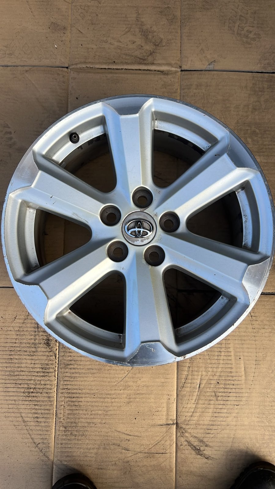 Toyota 17" Genuine Alloy Wheel