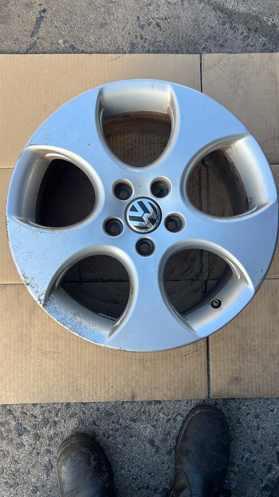 Volkswagen 17" Genuine Alloy Wheel